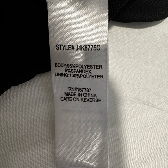 Jolie and Joy Women Sz:L Cropped Ruched Black Bodice Stretch Sheer Mesh Sleeves. - Picture 7 of 13